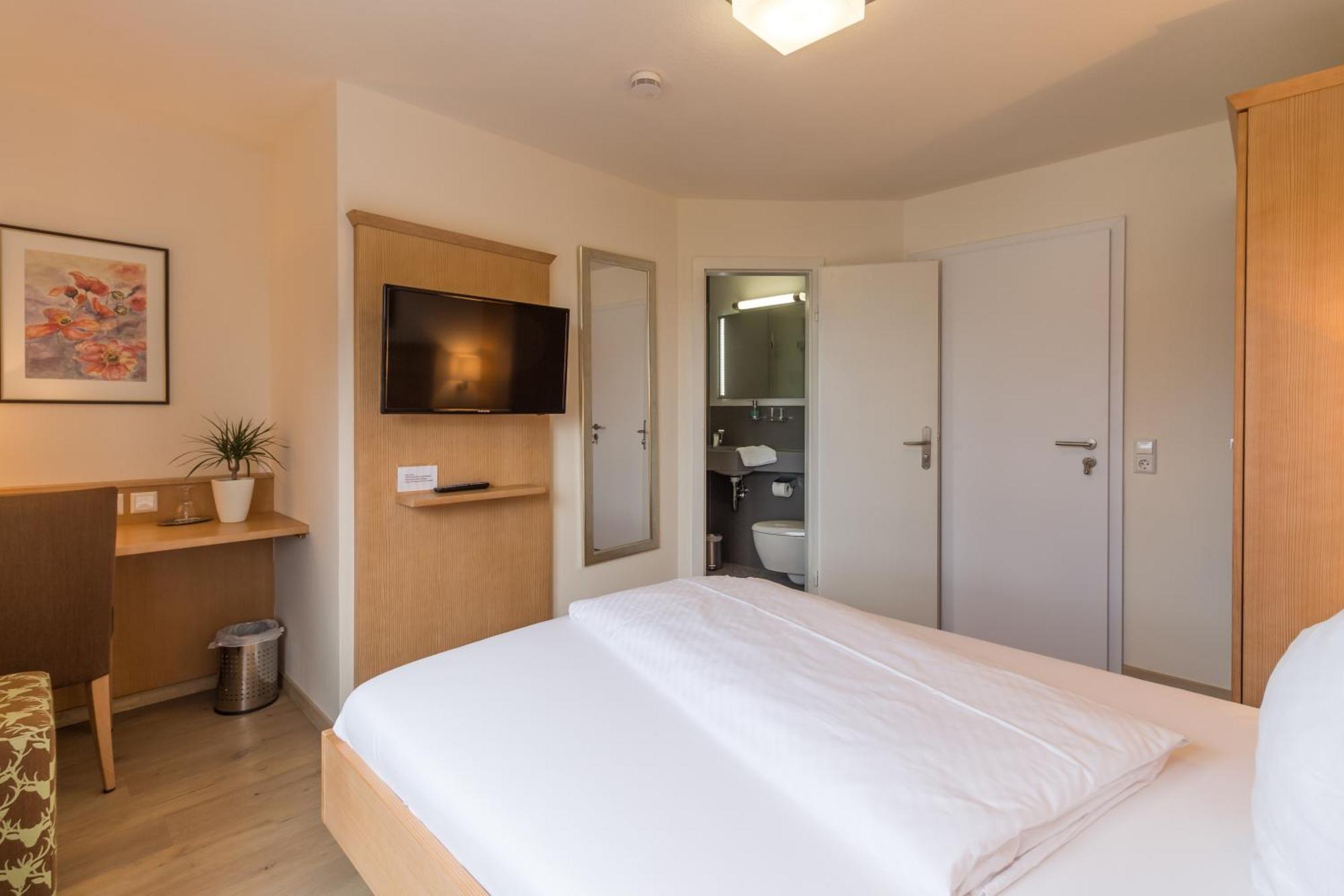 Gaestehaus Burgblick Bisingen Room photo